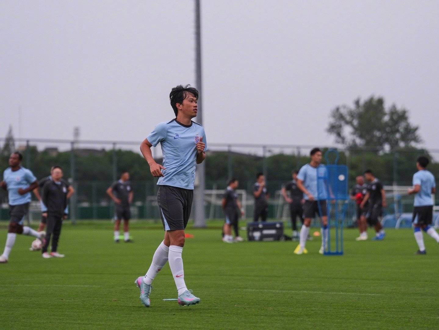 亚博国际 -上海申花迎亚冠关键赛,赛后临场应变,管理层满意,医务组通报恢复(苏炳添告别赛赛后发言完整版)